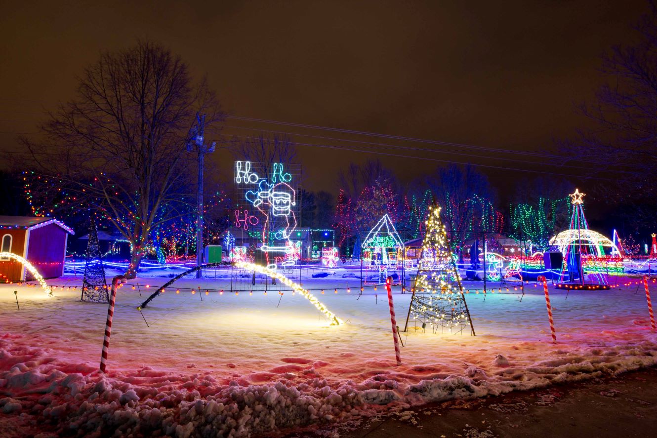 Rotary Winter Wonderland Holiday lights display in Wildwood Zoo